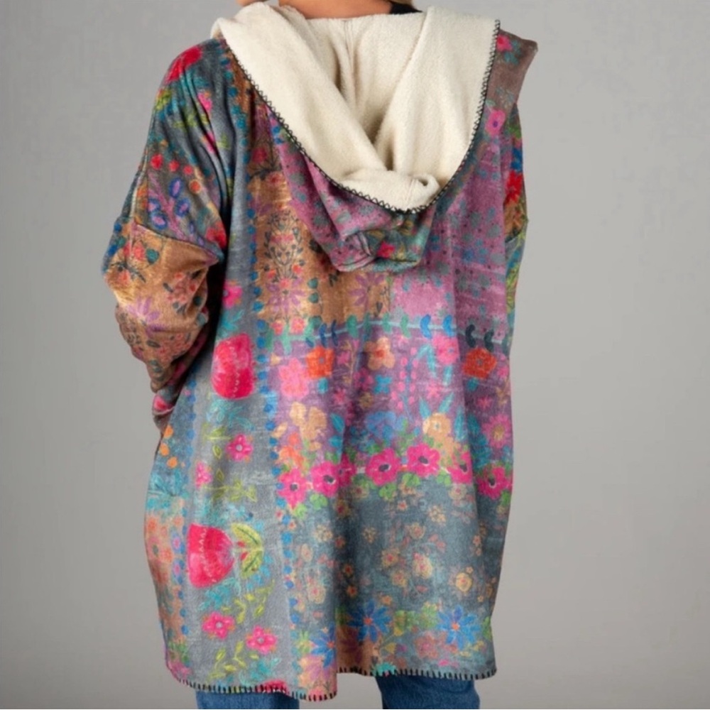 Natural Life - Colorful Hooded Jacket with Floral Patterns